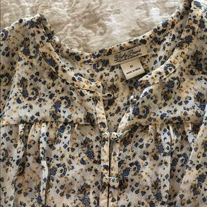 Lucky brand blouse